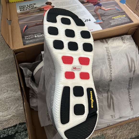 Shoes - Picture 2 of 3